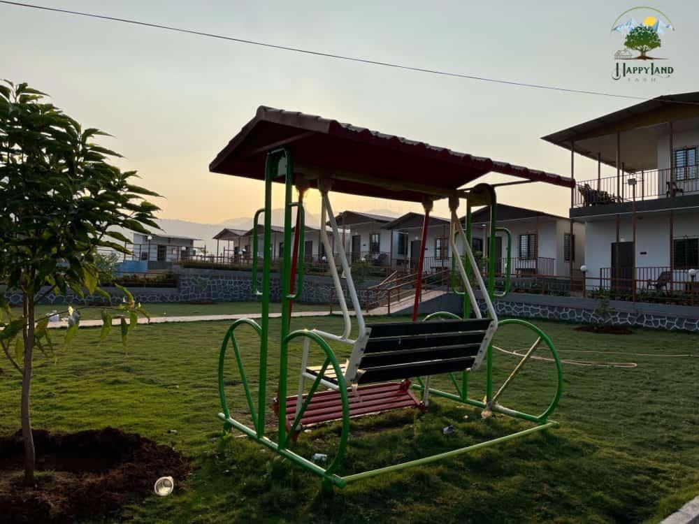 Отель Happy Land Farm Карджат Экстерьер фото